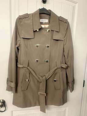Calvin Klein Double Breasted Belted Trench Coat with Gold Buttons Size L